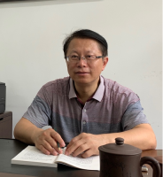 吴志林 照片