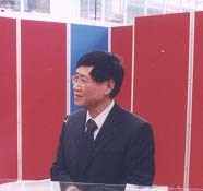 汪信 照片
