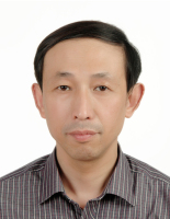 周严 照片