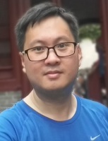 张静 照片
