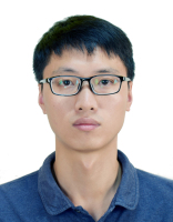 耿阳 照片