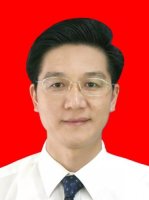 高捍东 照片