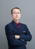 李冰林 照片