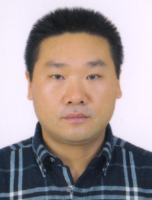 李明诗 照片