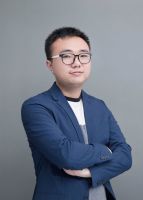 李根 照片