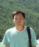 李火根 照片