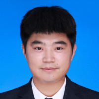 李岩 照片