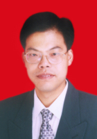 周阿根 照片