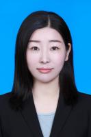 陈琳 照片
