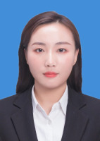 高雁怩 照片