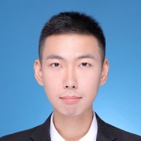 刘鹏 照片