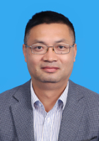 吕波 照片