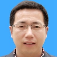 李国富 照片