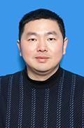 周斌 照片
