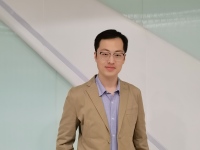 冯磊 照片