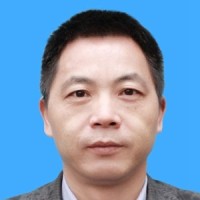 林林 照片