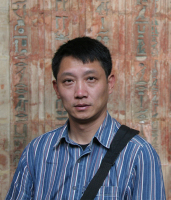 李宏 照片