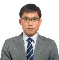 李春 照片