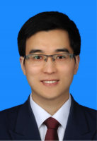 李鑫郡 照片