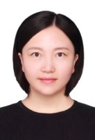 梁君 照片