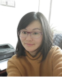 吴萍 照片