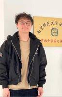 王晓焘 照片