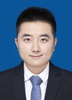王晗啸 照片