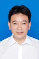 向文 照片