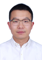 杨建 照片
