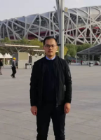 张欢 照片