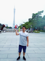 李武 照片