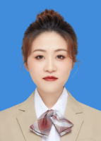 吴斯羽 照片