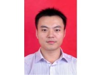 王鹏 照片