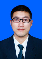 丁宇 照片