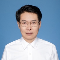 刘建栋 照片