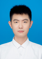 吕逸飞 照片