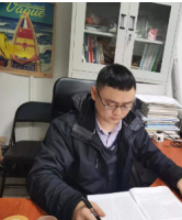 李秀仲 照片