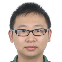 沈李东 照片