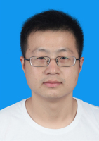 王明 照片