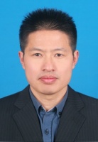谢涛 照片