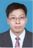 张自嘉 照片
