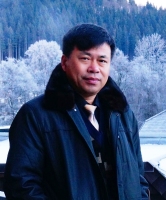 赵显富 照片