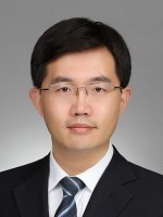 车建国 照片
