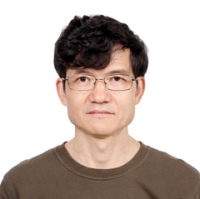 陈佺 照片