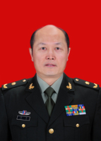 陈凛 照片