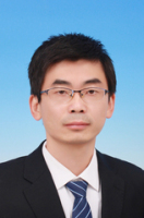 郭龙 照片