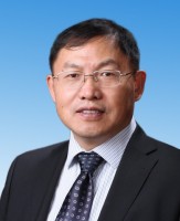 卢成志 照片