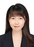 钟晓岚 照片