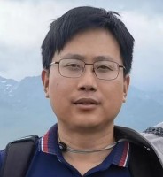 孟庆龙 照片