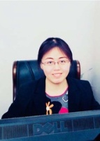 潘皎 照片